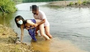 Sapilitan kinantot ang dalagang nagtampisaw sa ilog