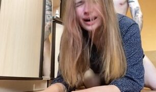 Umiyak first time matira ang puwet